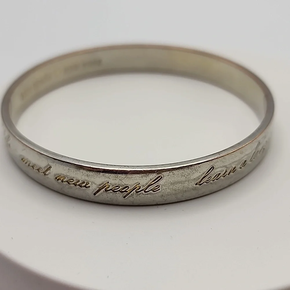 Kate Spade Approx 9 Inch Silver‎ Tone Bangle Bracelet "This Is The Year To..." - Picture 5 of 8